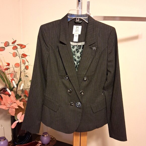 NWT DEPT Women's High Quality Gray Soft Fabric Gray Blazer Jacket Size S 4 - Picture 8 of 15